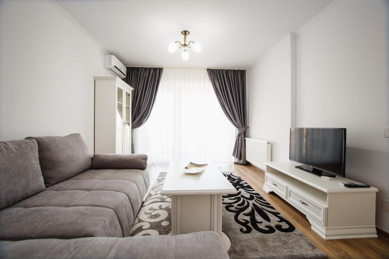 Bright & Elegant Central Apartment Oradea Eksteriør bilde