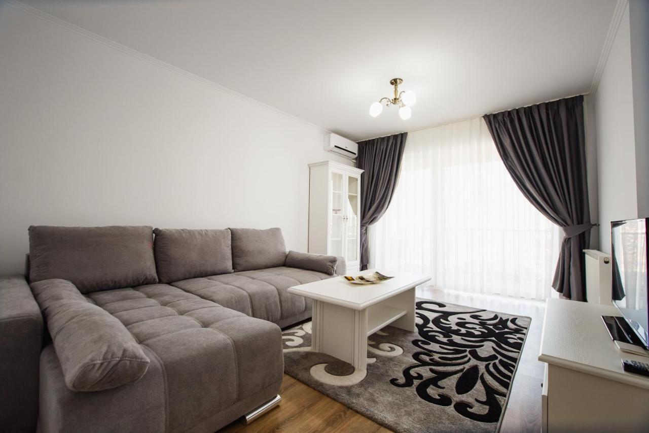 Bright & Elegant Central Apartment Oradea Eksteriør bilde