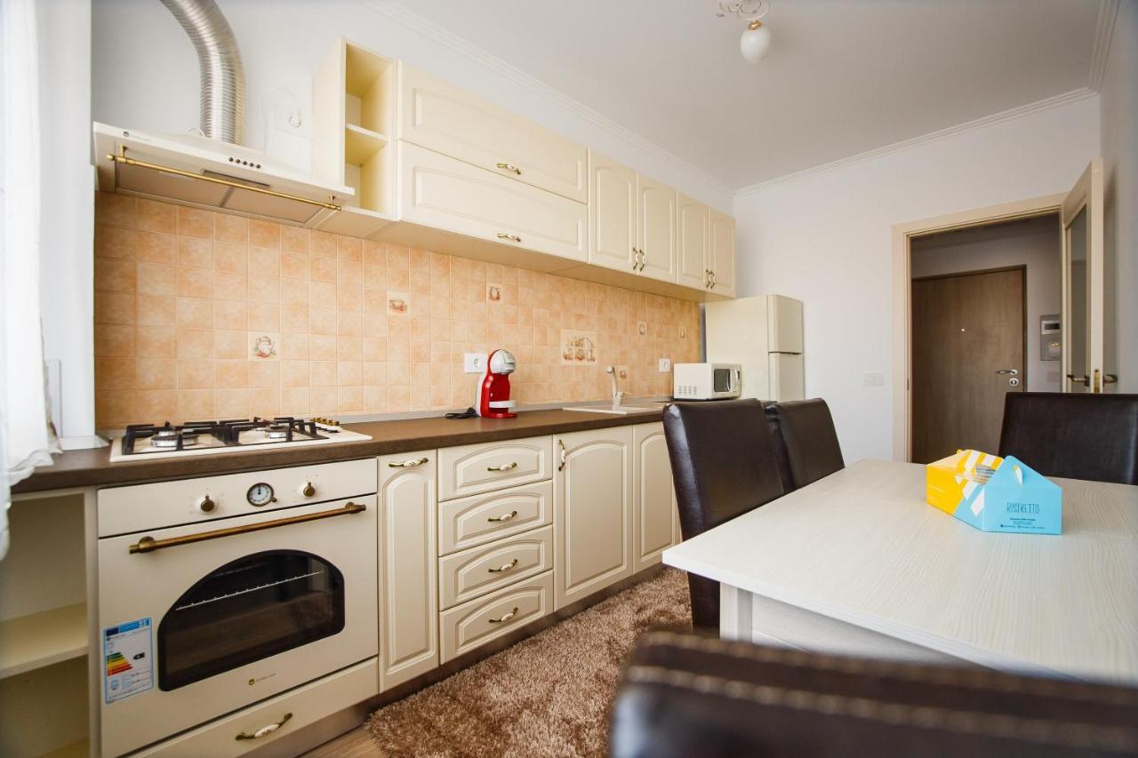 Bright & Elegant Central Apartment Oradea Eksteriør bilde