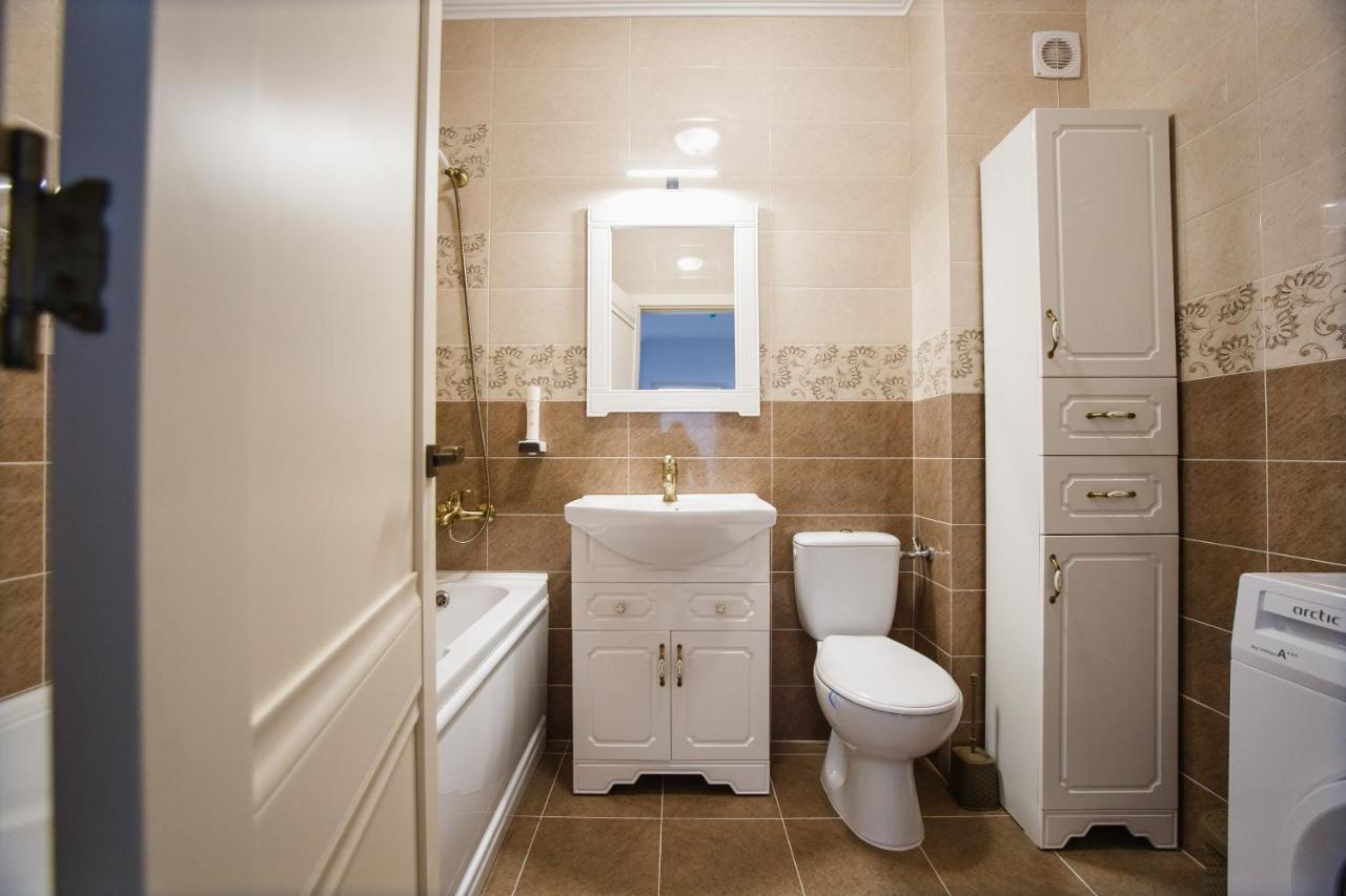 Bright & Elegant Central Apartment Oradea Eksteriør bilde